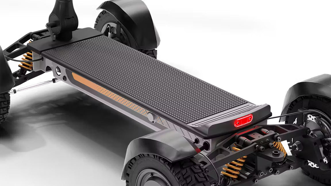 MOVE Electric Scooters - Cycle Board X-Quad 3000 4-Wheel Electric Vehicle grey close-up of the board