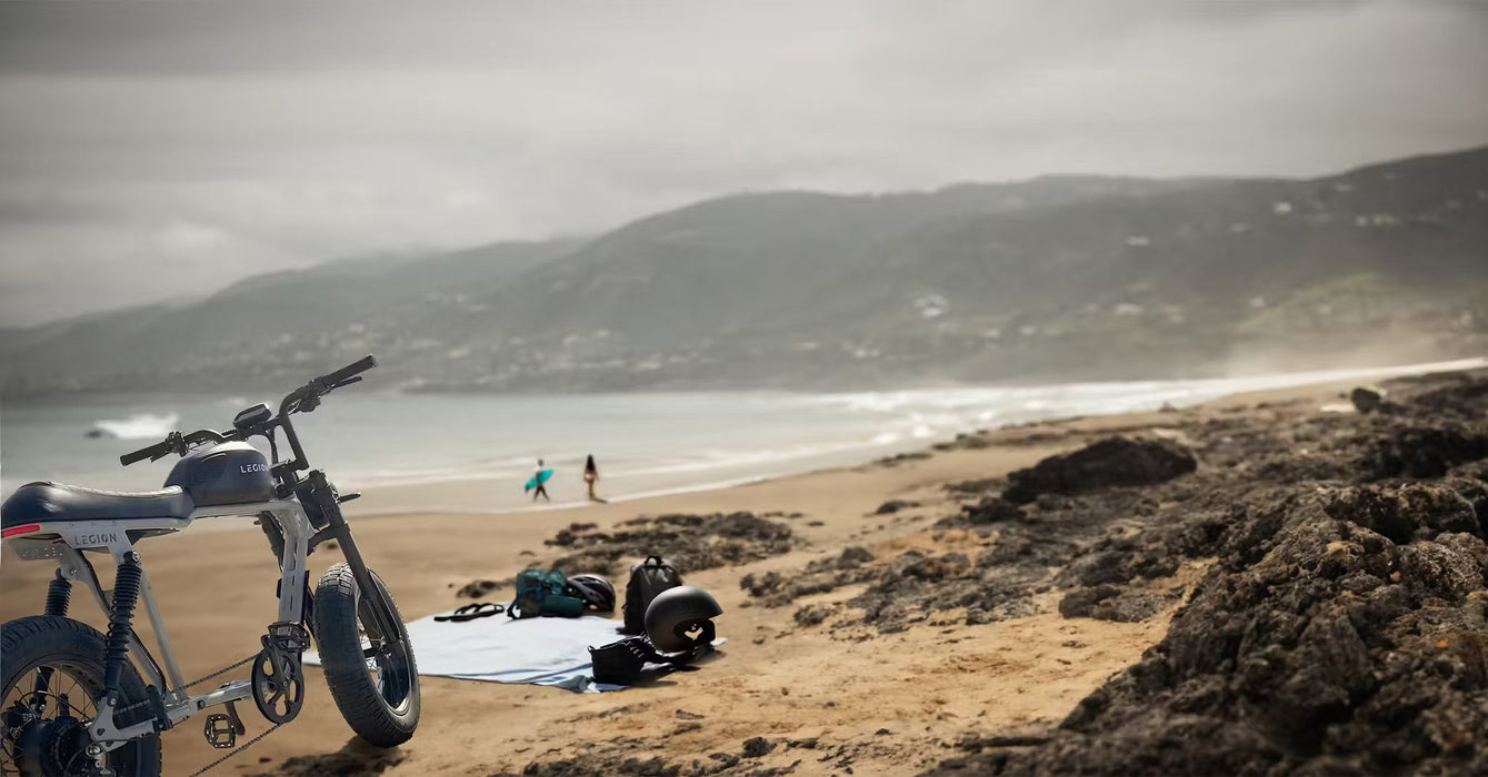 MOVE Electric Scooters - Cycle Board SS-1200 escrambler motorbike lifestyle for a day in the beach